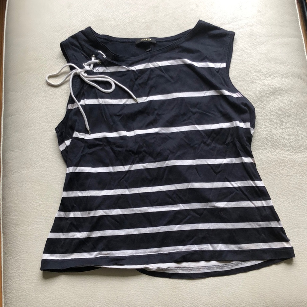 Escada 40 navy/white stripe casual shirt with tie